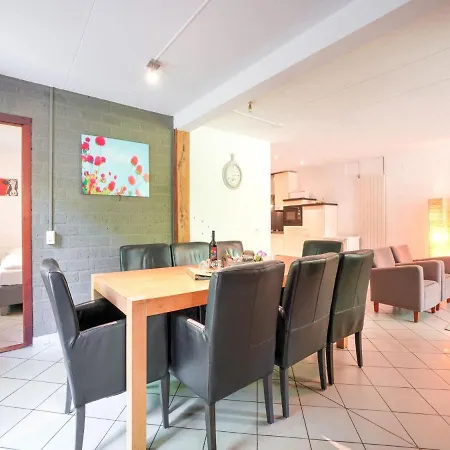 Secluded In With Garden Holiday home Ulestraten