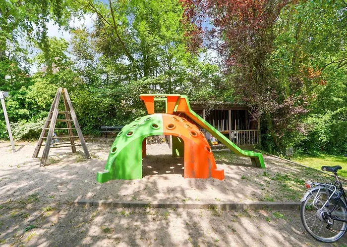 In With Forest بيت للعطل *