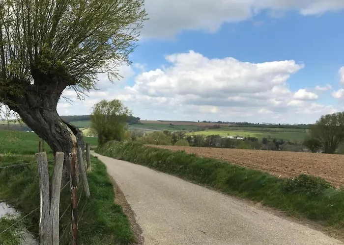 بيت للعطل In With Forest Ulestraten